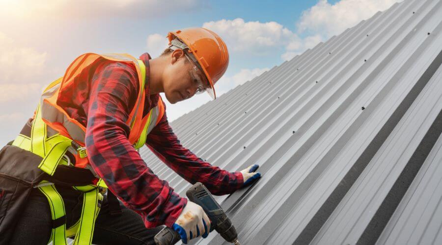 Owens Corning roofing contractor in Bolingbroke, GA